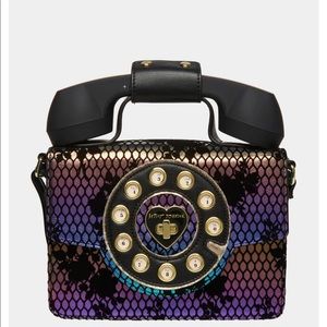 NWT who dis? Betsey Johnson bag🖤💜